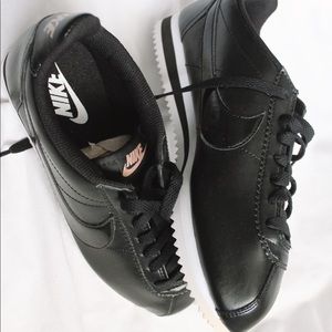 Retro Nike Sneakers